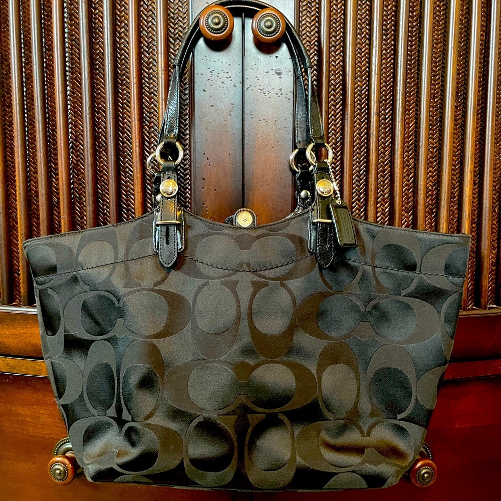 Black Coach Shoulder Bag